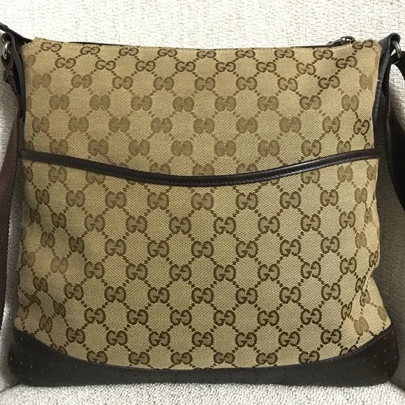 Authentic GUCCI unisex crossbody bag brown monogram canvas - Picture 5 of 15
